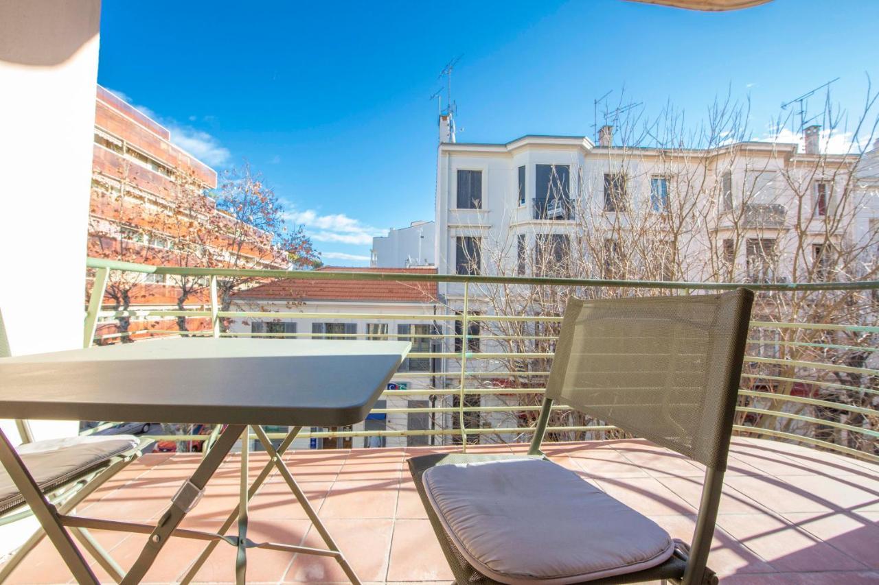 Апартаменти Robert Soleau Bright Design Flat Center Of Антіб Екстер'єр фото